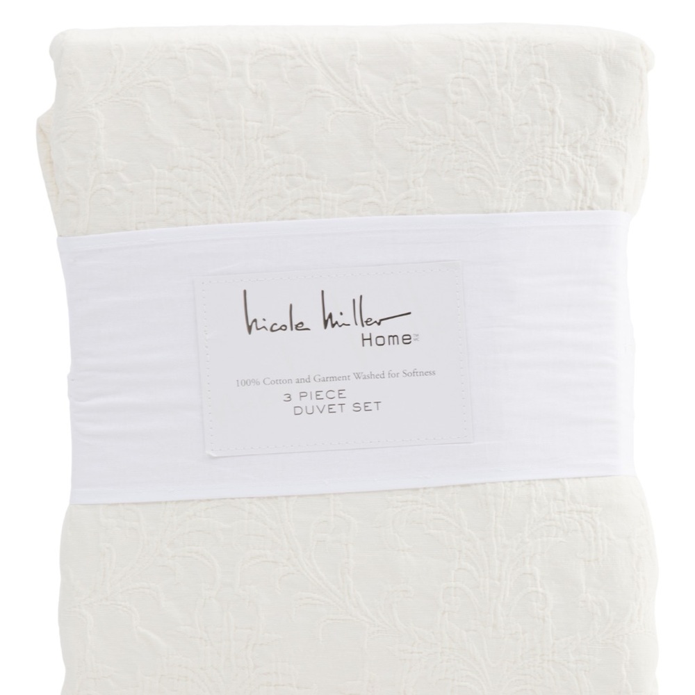Nicole Miller Home Textured Cream Duvet Set
